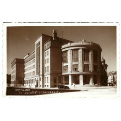 1937 - Bratislava, Palác Komenského Univerzity, čiernobiela fotopohľadnica, Československo