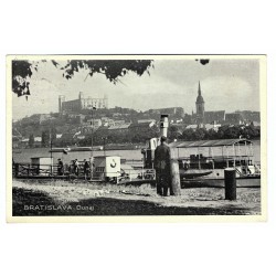 1935 - Bratislava, Dunaj, čiernobiela fotopohľadnica, Československo