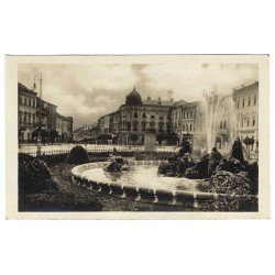 Baňská - Bystrica, fontána, čiernobiela fotopohľadnica