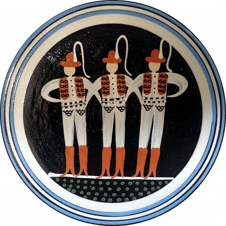 Závesný tanier, Traja šuhaji s modrým okrajom, Pozdišovská keramika
