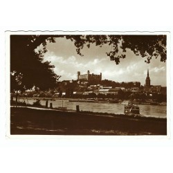 1939, Bratislavský hrad, čiernobiela fotopohľadnica, Slovenský štát