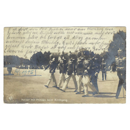 1915 - Cisár a princovia idú do kostola, čiernobiela fotopohľadnica, Nemecká ríša