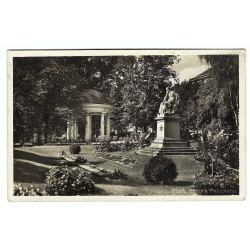 1940 - Pomník Palackého, Písek, čiernobiela fotopohľadnica, Protektorát Čechy a Morava