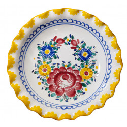 Závesný tanierik s vrúbkovaným okrajom, Modranská keramika, Československo