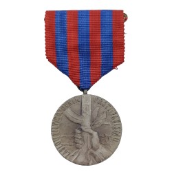 Zaslúžilý bojovník proti fašizmu, medaila, II. trieda, ČSSPB, Československo