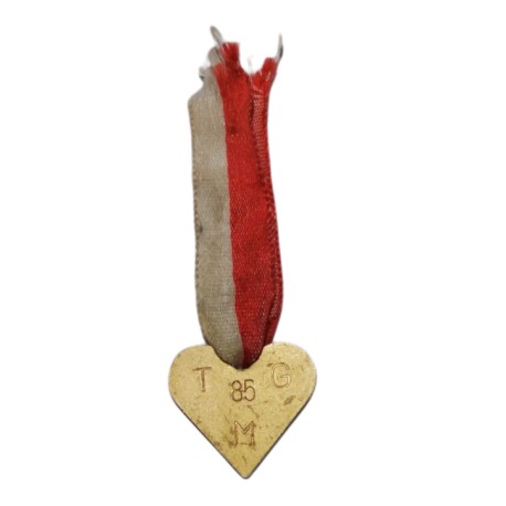 TGM 85, bronzové srdiečko s bieločervenou stužkou, 1935, 85. narodeniny T. G. Masaryka, Československo