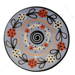 Modrý tanier s motívom špirály a kvetov, Pozdišovská keramika, Československo